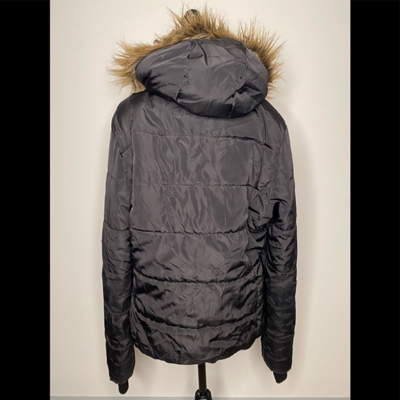 Super dry women’s faux fur hooded puffer jacket - Picture 6 of 14